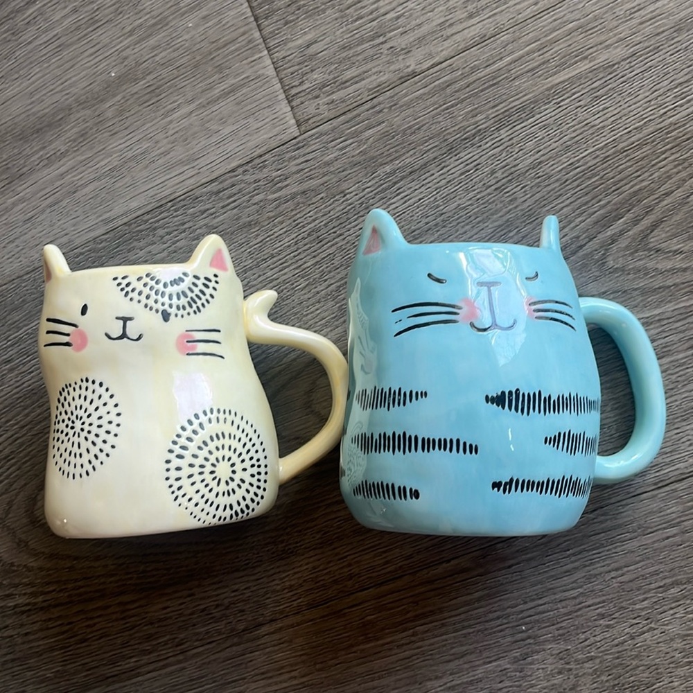 Bico Yellow & Blue Cat Ceramic Mug with Cute Whisker Design